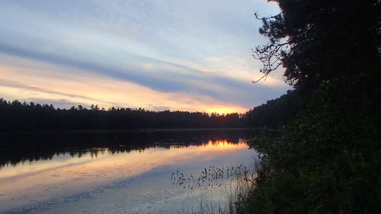 Sunset on Wenda Lake